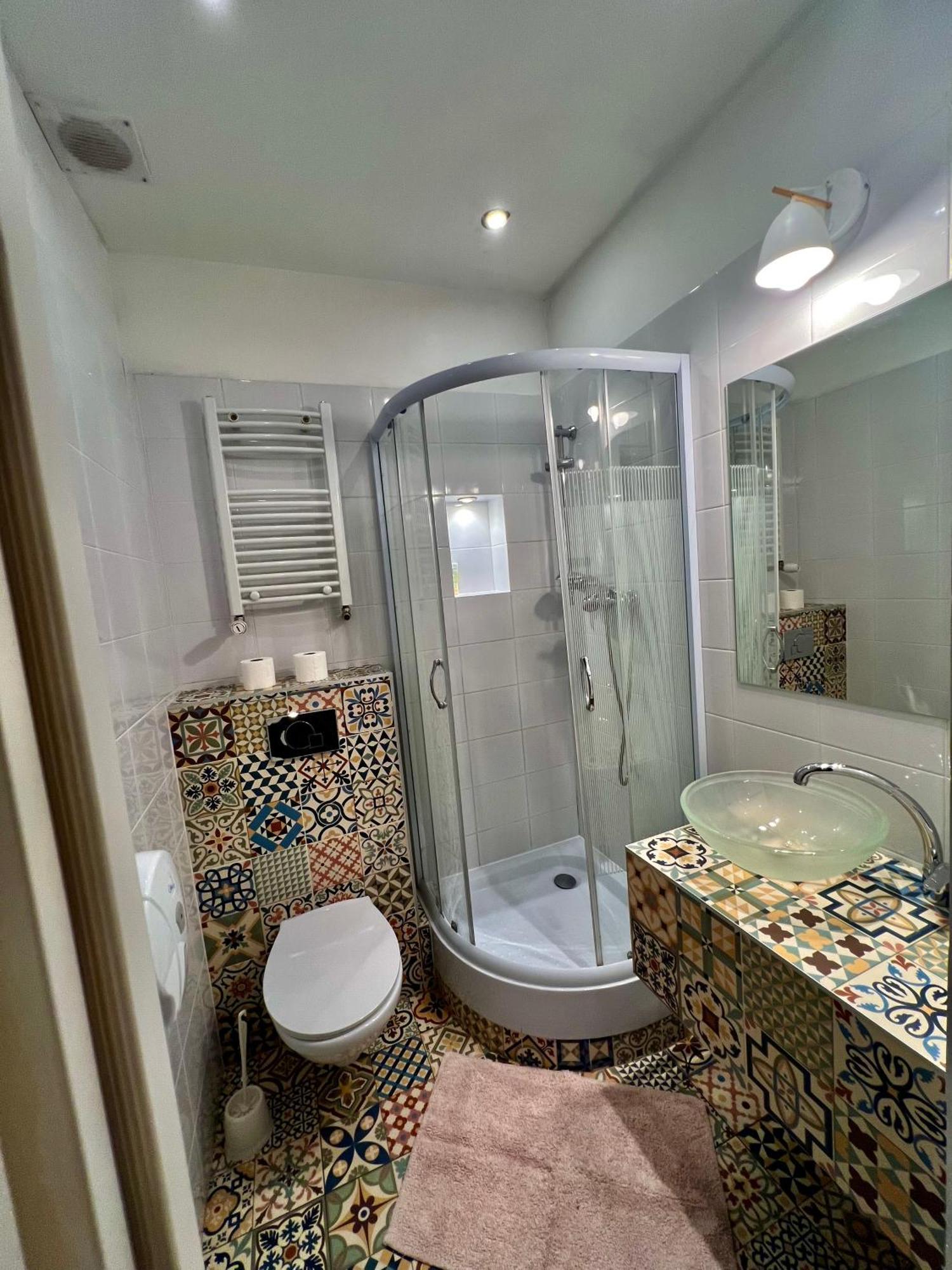 Fox Hostel Краков Экстерьер фото